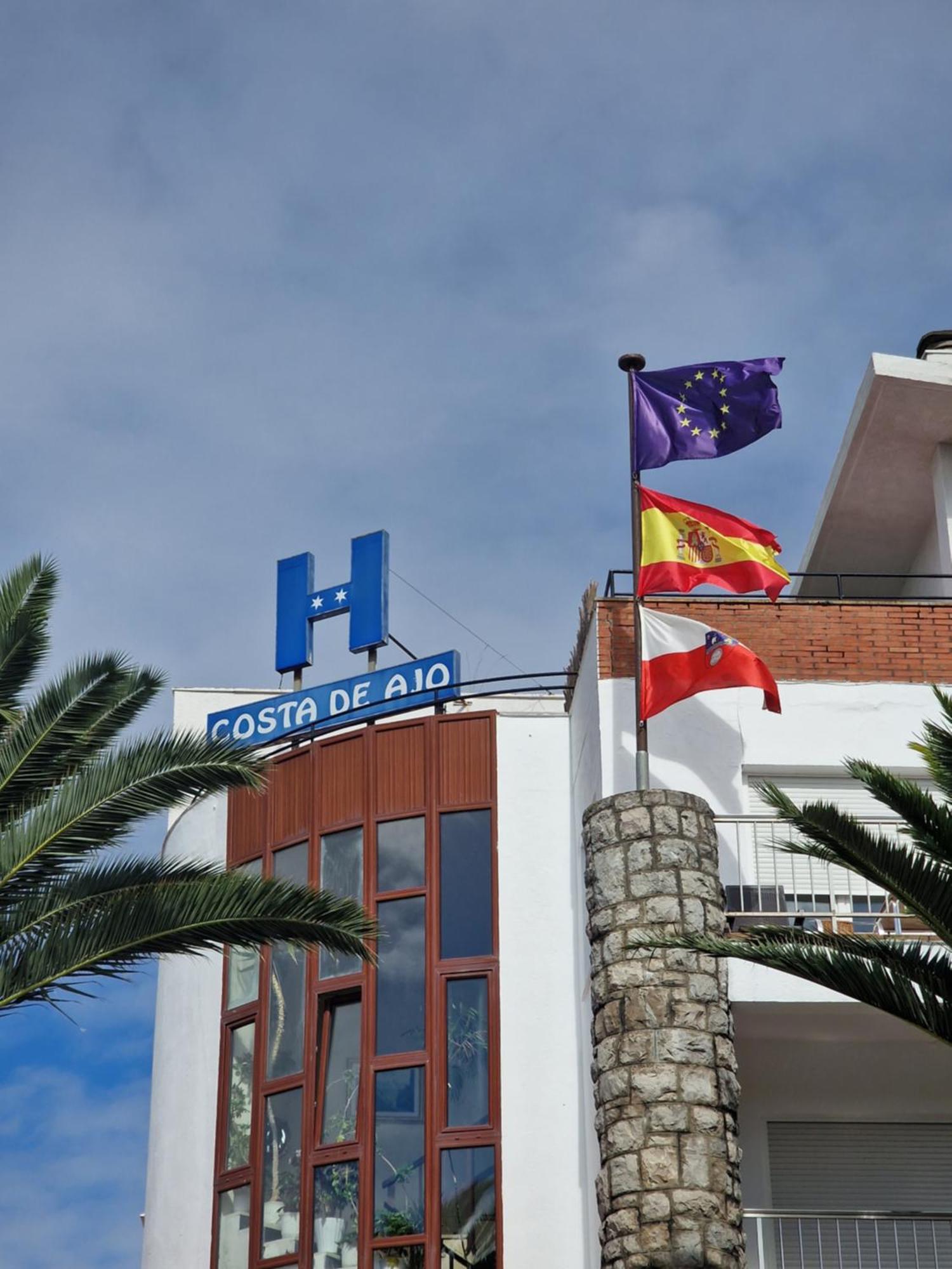 Hotel Costa De Ajo Kültér fotó